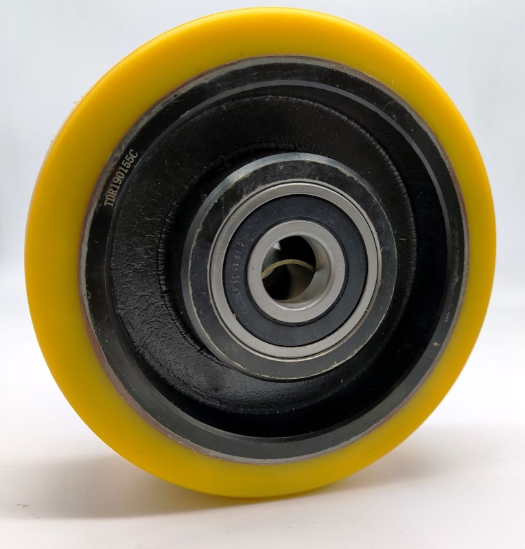 RUOTA POLIURETANO  180x65 LM 75 FORO 25